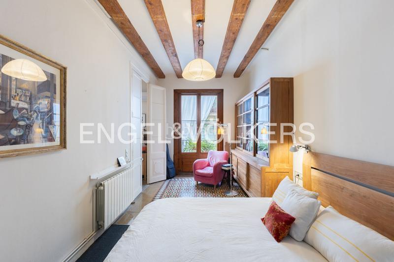 Foto f1ea54e9-81dd-484a-b800-552302f46f1f. Apartament amb calefacció a Gòtic Barcelona