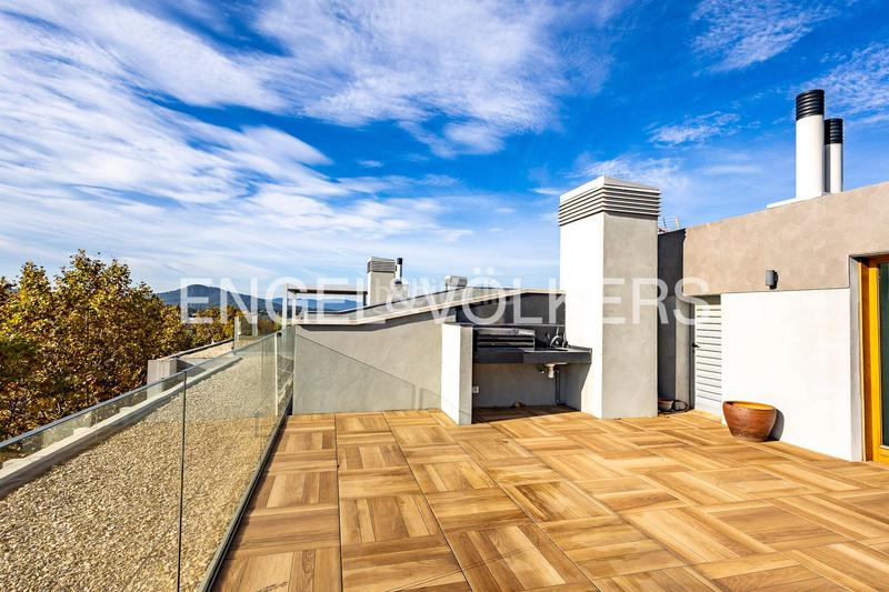 Foto 541ba75c-391b-4d97-beb2-d7cb24ef7efc. Affitto attico con riscaldamento parcheggio piscina in Sant Cugat del Vallès