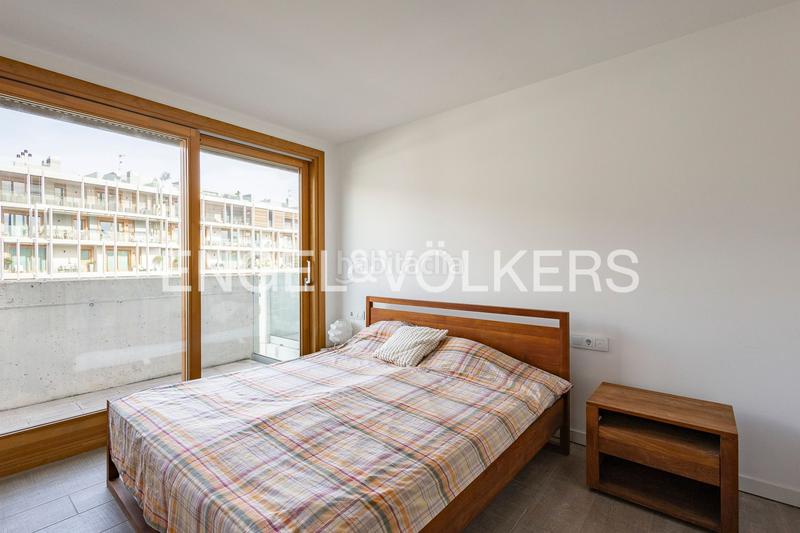 Foto 5732cea6-5c8f-4ebf-9ccf-c9e2df618c9d. Lloguer àtic amb calefacció aparcament piscina a Sant Cugat del Vallès