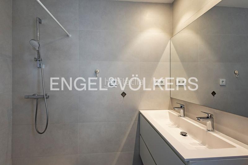 Foto cebf926d-48fb-456a-9239-7eb9ee51e5c2. Rent penthouse with heating parking pool in Turó de Can Mates Sant Cugat del Vallès