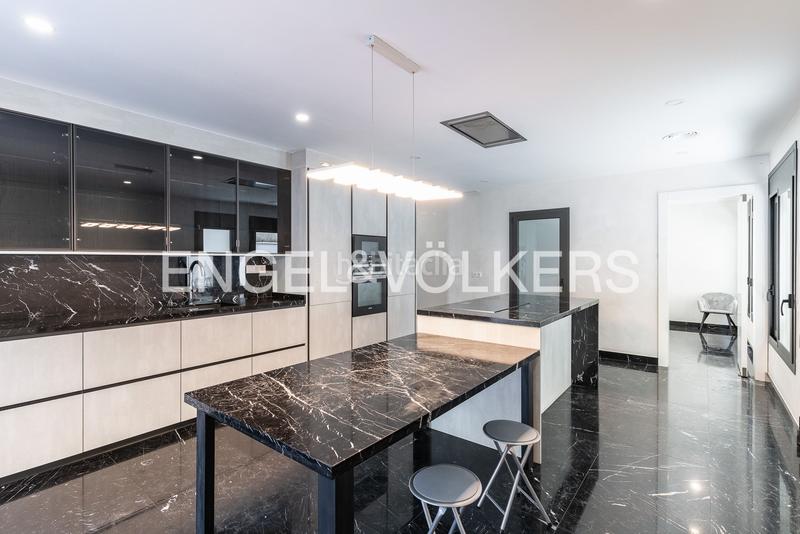 Foto 28337578-efde-4b4b-9abc-e70e6a947994. Duplex avec chauffage parking dans Caldes d´Estrac