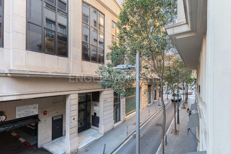 Foto 0f2851b7-0c5e-490c-a500-6694386ec507. Apartamento elegante piso reformado en la plaza molina en Barcelona