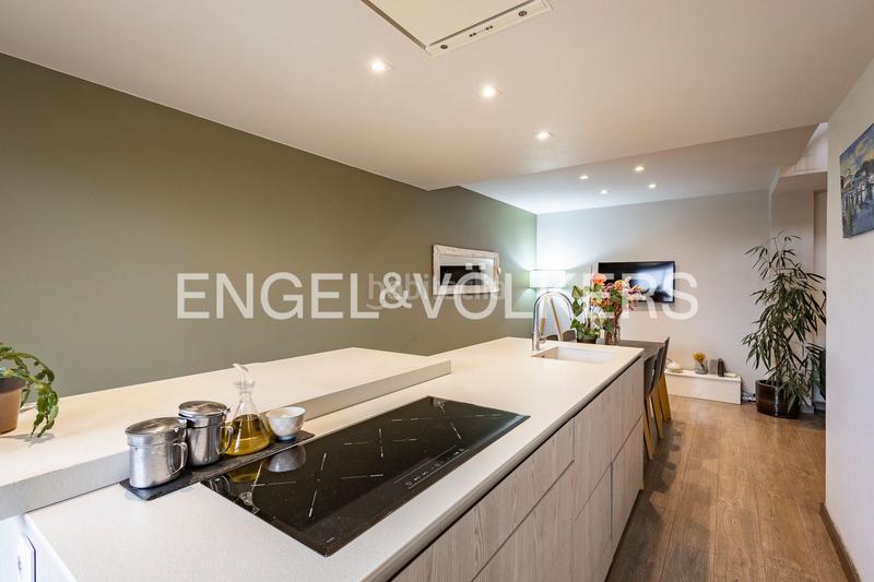 Foto 3d001a62-3247-4aad-9707-6c610982a221. Apartament amb calefacció aparcament piscina a Eixample Sant Joan Despí