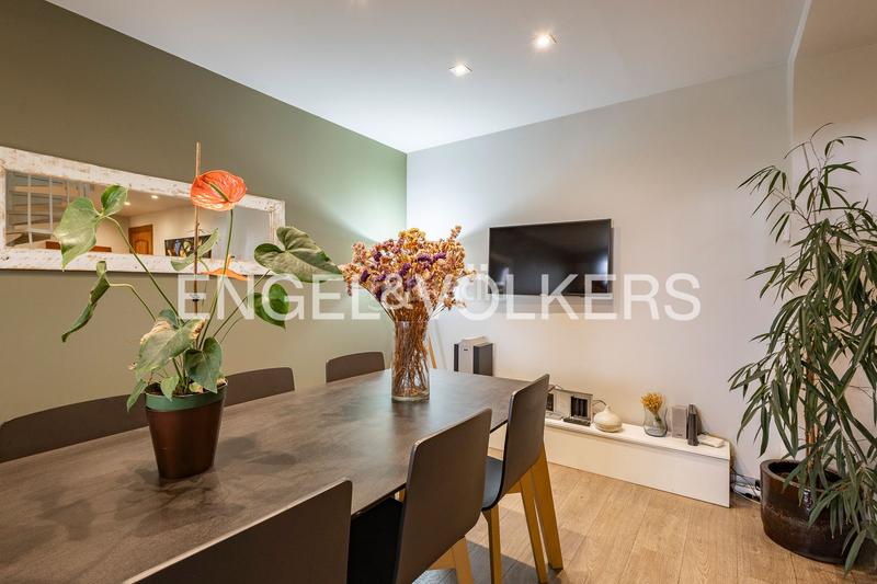 Foto 4d39b9fc-07c8-4a9b-aae4-b4c606bd595d. Apartament amb calefacció aparcament piscina a Eixample Sant Joan Despí