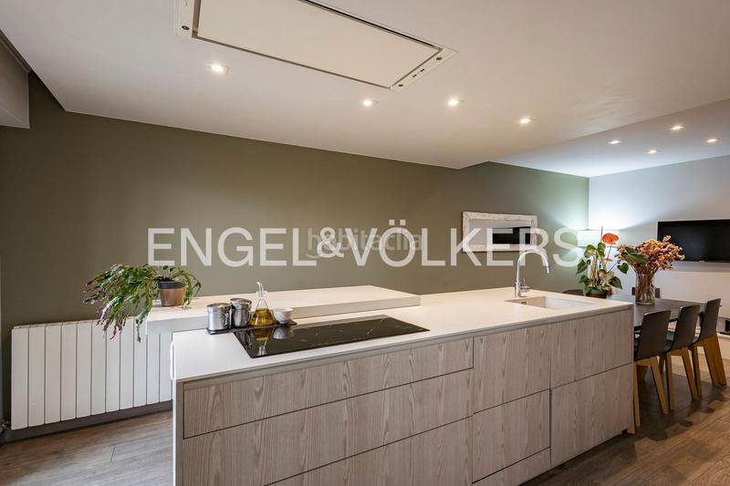 Foto 9eb96844-71e0-4d12-b07f-92ebee63dd6b. Apartament amb calefacció aparcament piscina a Eixample Sant Joan Despí