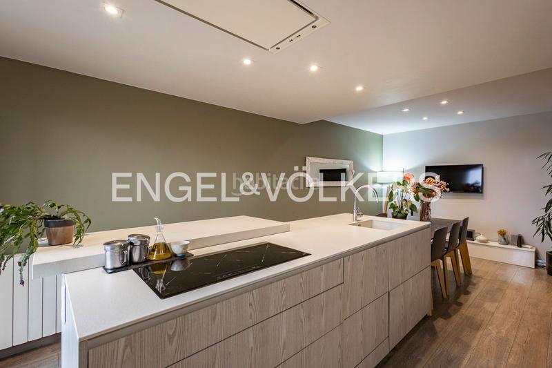 Foto d3a71bb6-a952-47af-985f-ee63a6e493aa. Apartament amb calefacció aparcament piscina a Eixample Sant Joan Despí