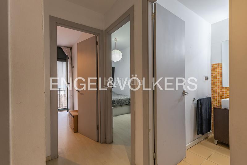 Foto b4395531-1986-4a33-bf52-f926354bd39f. Piccolo appartamento con riscaldamento in Barri Antic Manresa