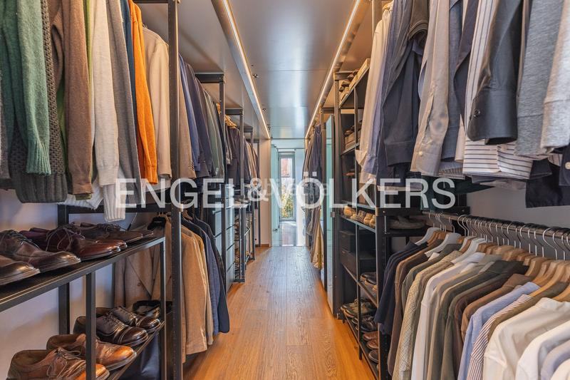 Foto 13f568e6-8297-458f-9c05-cb0ee72befc0. Casa con riscaldamento parcheggio piscina in Ca n'Aurell Terrassa