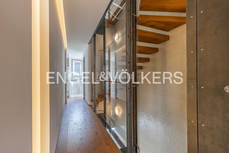 Foto 25bc656b-7ad0-4d79-a53a-38942b726cc5. Casa con riscaldamento parcheggio piscina in Ca n'Aurell Terrassa