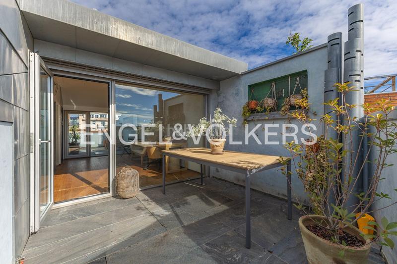 Foto 58549902-af43-4490-93ae-b7c030120a98. Casa con riscaldamento parcheggio piscina in Ca n'Aurell Terrassa