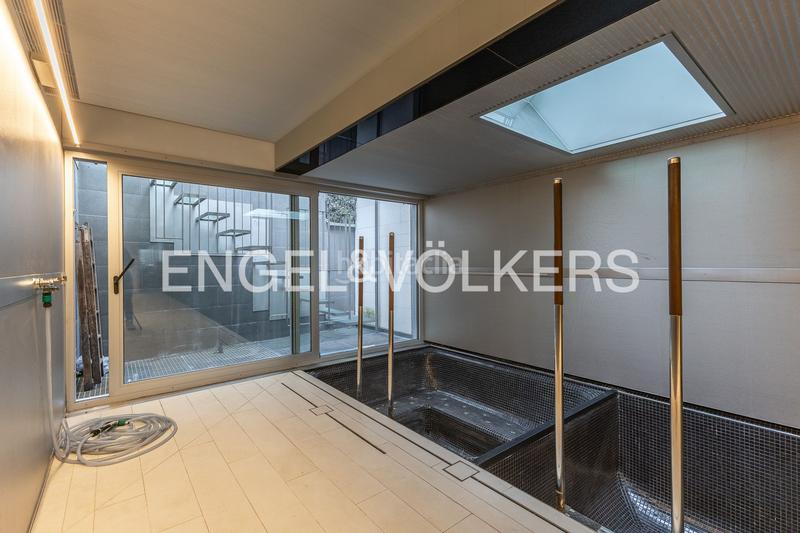 Foto 59447c64-e274-468f-841a-326a4bd5d832. Casa con riscaldamento parcheggio piscina in Ca n'Aurell Terrassa