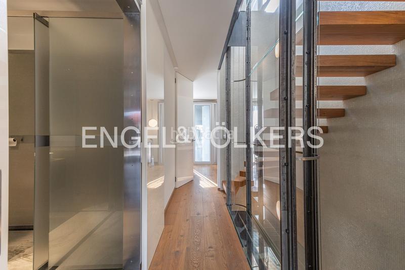 Foto 5a898c60-409b-4fa9-bc54-21ad36ae6315. Casa con riscaldamento parcheggio piscina in Ca n'Aurell Terrassa