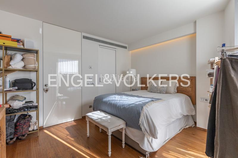 Foto 60c0090b-41d7-4725-b573-88b65d878011. Casa con riscaldamento parcheggio piscina in Ca n'Aurell Terrassa