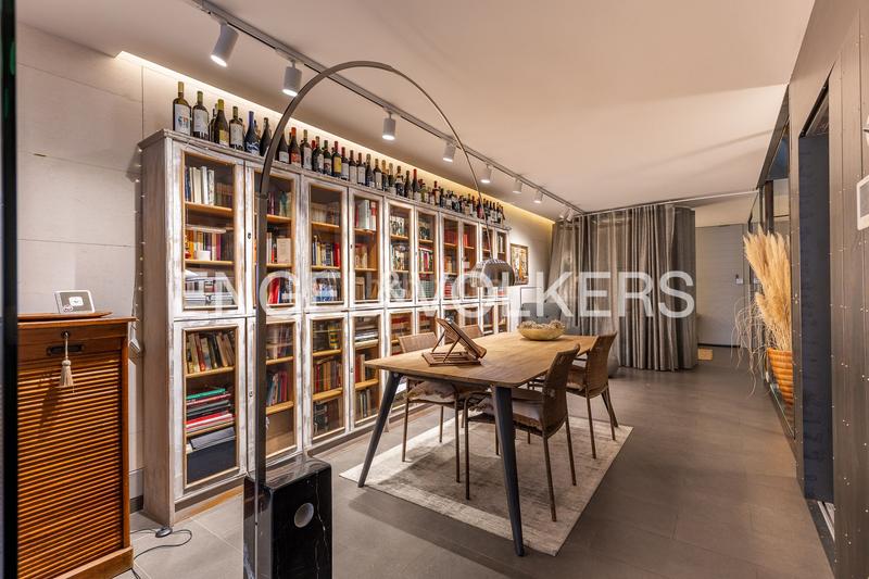 Foto 6c00af40-2457-434c-aacc-cace82c63556. Casa con riscaldamento parcheggio piscina in Ca n'Aurell Terrassa