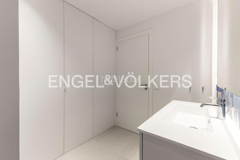 Foto 44f36a3e-8863-48d7-a328-27511b28cc28. Apartment with heating in Fort Pienc Barcelona