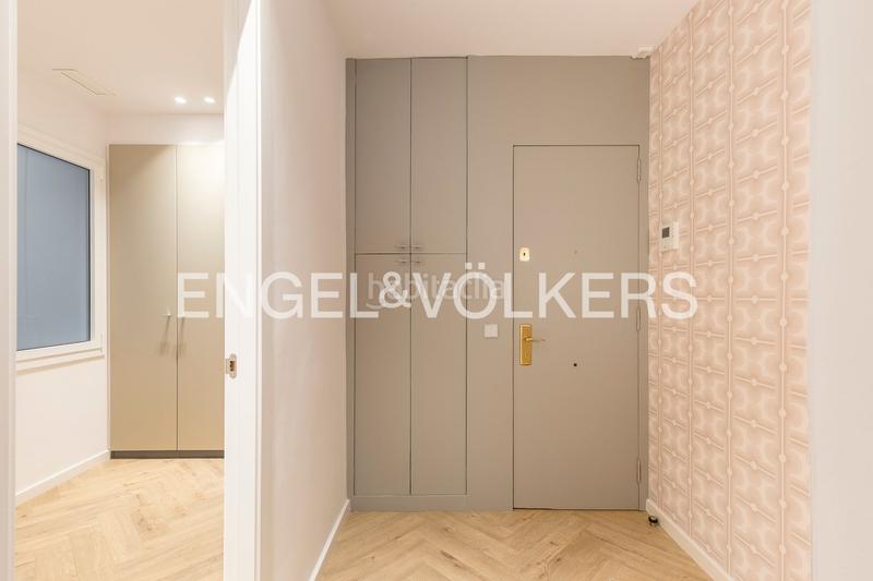 Foto ac6f27f8-db58-48d6-830a-f61b04729a2b. Apartment with heating in Fort Pienc Barcelona