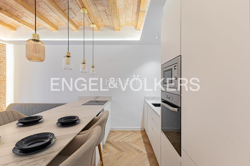 Foto 01228d08-5b46-4685-a7d7-3bfe0f026c13. Appartement mit heizung in Raval Barcelona