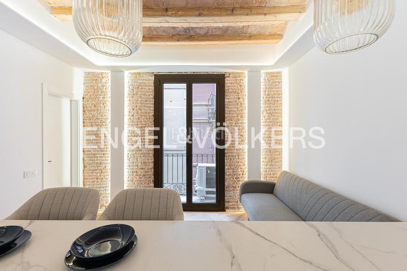 Foto 2132e377-1fac-47d6-a441-93847e6b2696. Appartement mit heizung in Raval Barcelona