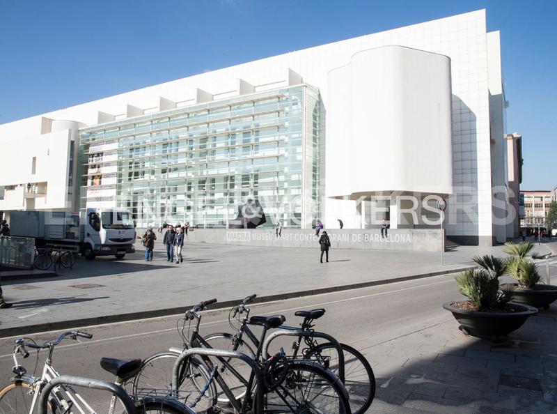 Foto 2a460ba5-2173-4d84-8260-58cb653a23b5. Appartement mit heizung in Raval Barcelona