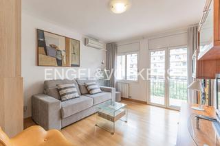 Lloguer Apartament a Baix Guinardó. Luminoso piso temporal en ronda del guinardó