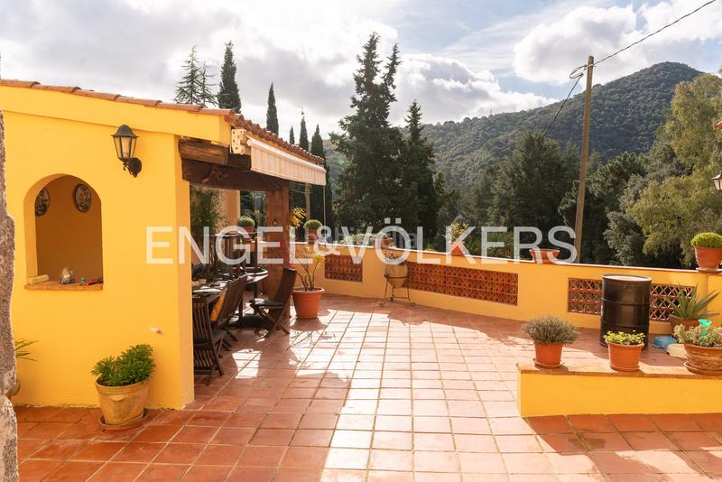 Foto 010395c7-c0b2-472b-b636-4322be776348. Casa con riscaldamento parcheggio piscina in Arenys de Munt