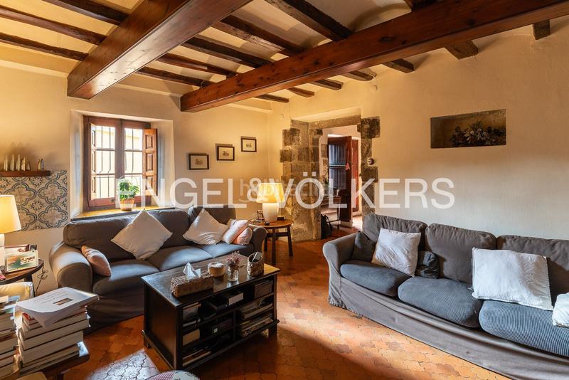 Foto 21e98c14-8a51-4e2d-8d96-665dfc151d99. Casa con riscaldamento parcheggio piscina in Arenys de Munt