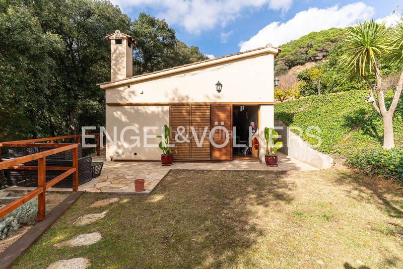 Foto 74e2a156-d662-4c34-b4ce-835b86a926bf. Casa con riscaldamento parcheggio piscina in Arenys de Munt