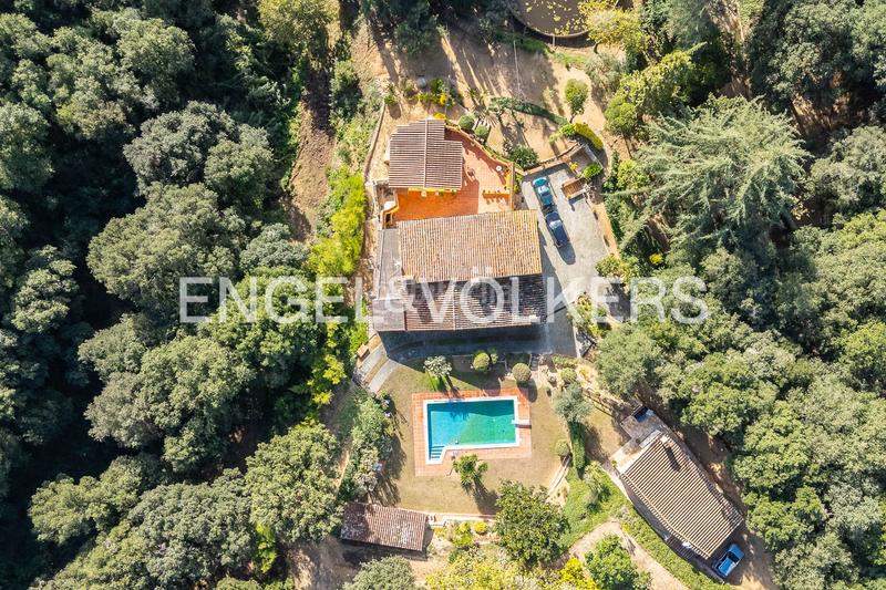 Foto 75be0ce1-1bb4-457b-9cfe-ba5a68850b8b. Casa con riscaldamento parcheggio piscina in Arenys de Munt