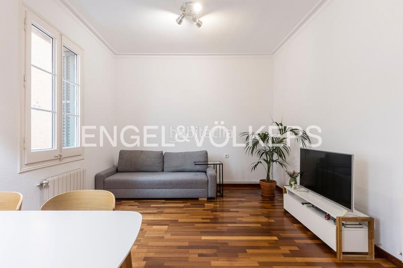 Foto 3c4d4a2c-a8c3-438e-8ed6-a3180a4a53db. Piccolo appartamento con riscaldamento in La Nova Esquerra de l´Eixample Barcelona