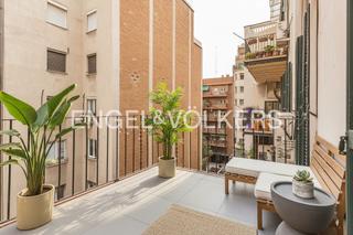 Apartament a La Nova Esquerra de l´Eixample. Exclusivo apartamento luminoso en eixample, barcelona