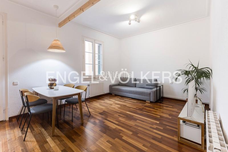 Foto b285bfc0-e696-4a2e-a7fa-6235cbd60e97. Piccolo appartamento con riscaldamento in La Nova Esquerra de l´Eixample Barcelona