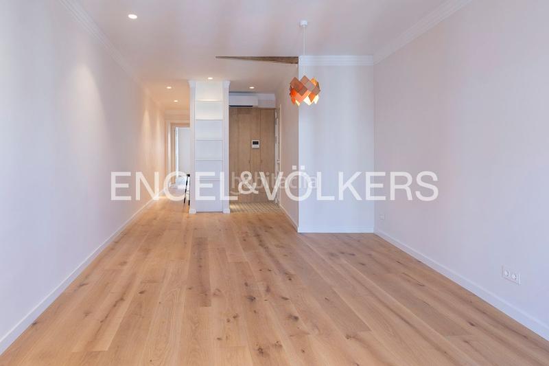 Foto bd992534-490b-4b1d-845b-8925a04f5b6a. Piccolo appartamento con riscaldamento in Dreta de l´Eixample Barcelona