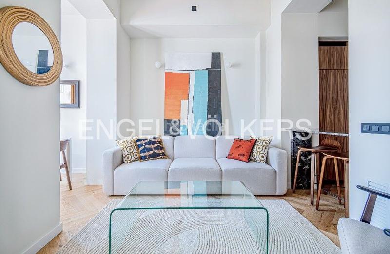 Foto 9cea5521-c1f4-4ca9-a514-f1e4aaeffbbe. Lloguer apartament amb calefacció a Dreta de l´Eixample Barcelona