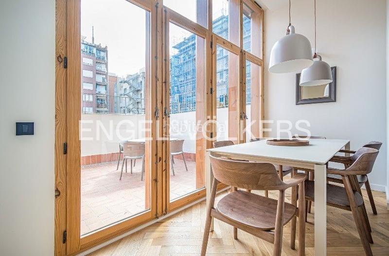 Foto cf0bd050-5010-4272-b85c-77f9c61d3f09. Rent apartment with heating in Dreta de l´Eixample Barcelona