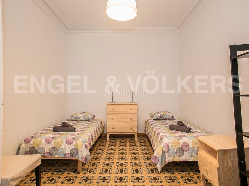 Foto 335ee24c-9cba-4704-a923-48152fc69eaf. Alquiler apartamento maravilloso piso en gótico temporal 31012026 en Barcelona