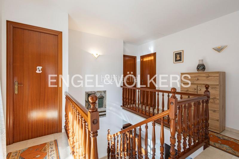 Foto 6b1e5349-5749-43b6-89a9-03da91965032. Casa amb calefacció aparcament piscina a Montmar Castelldefels