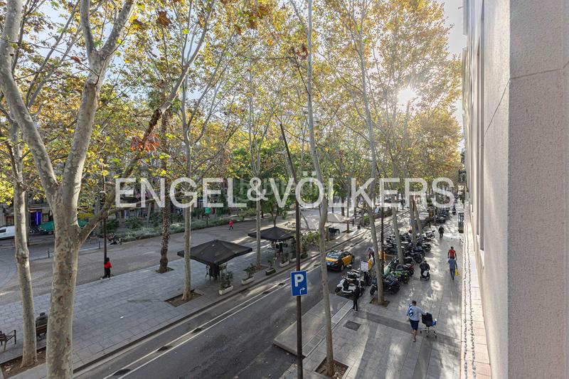 Foto 2ebbfa3e-32b5-4f7d-b0c6-9a46859bc783. Apartamento loft dúplex de diseño en Raval Barcelona
