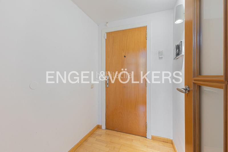 Foto 4560c528-4db1-4f88-a518-0f733c92c1c6. Apartamento loft dúplex de diseño en Raval Barcelona