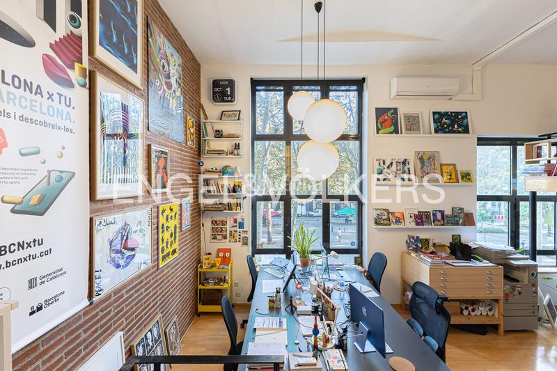 Foto 5a3a6d3f-1130-4507-9406-e767948c8c3c. Apartamento loft dúplex de diseño en Raval Barcelona