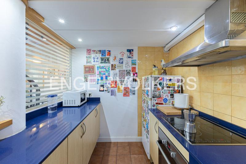 Foto 5e7e5d11-1a6a-4a38-965e-c235a0c51241. Apartamento loft dúplex de diseño en Raval Barcelona