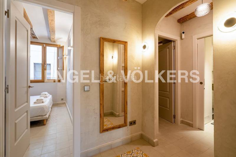 Foto ee3aa07a-1c93-4730-9f35-b4bcfc17f427. Lloguer apartament amb calefacció a Gòtic Barcelona