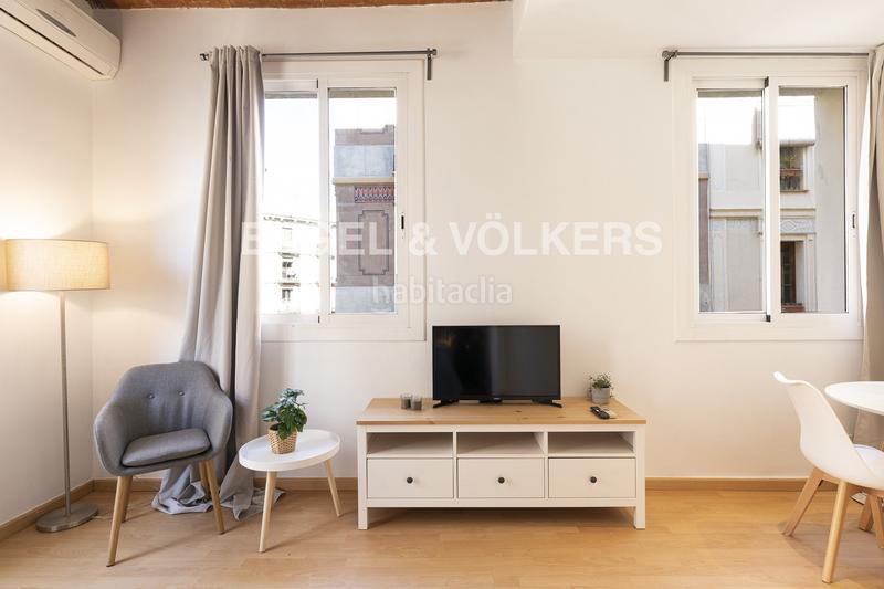 Foto d04f9f38-e16e-4384-a4e3-6a796643d4d2. Lloguer loft amb calefacció a Barceloneta Barcelona