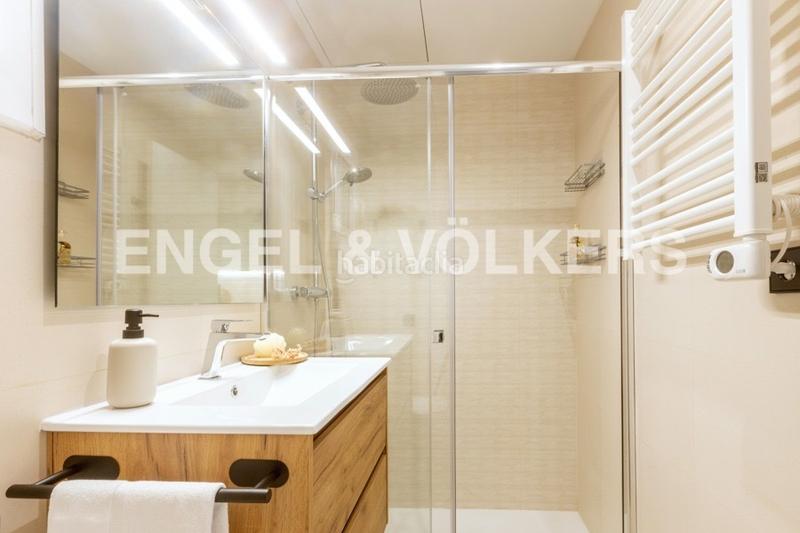 Foto 05f0e7b5-3a8a-4ba5-90f6-2d4652233981. Lloguer apartament amb calefacció a Barceloneta Barcelona