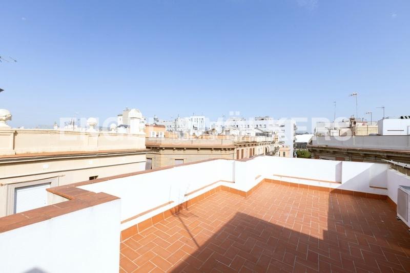 Foto b630696f-7e7a-4017-b328-59f4efb7daf1. Lloguer apartament amb calefacció a Barceloneta Barcelona