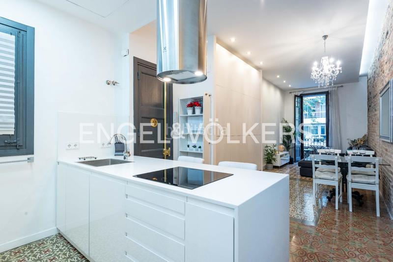 Foto 896086c5-a1c2-4e03-9c9e-d13382ed6c01. Alquiler apartamento fantástico piso reformado en zona francesc macià en Barcelona