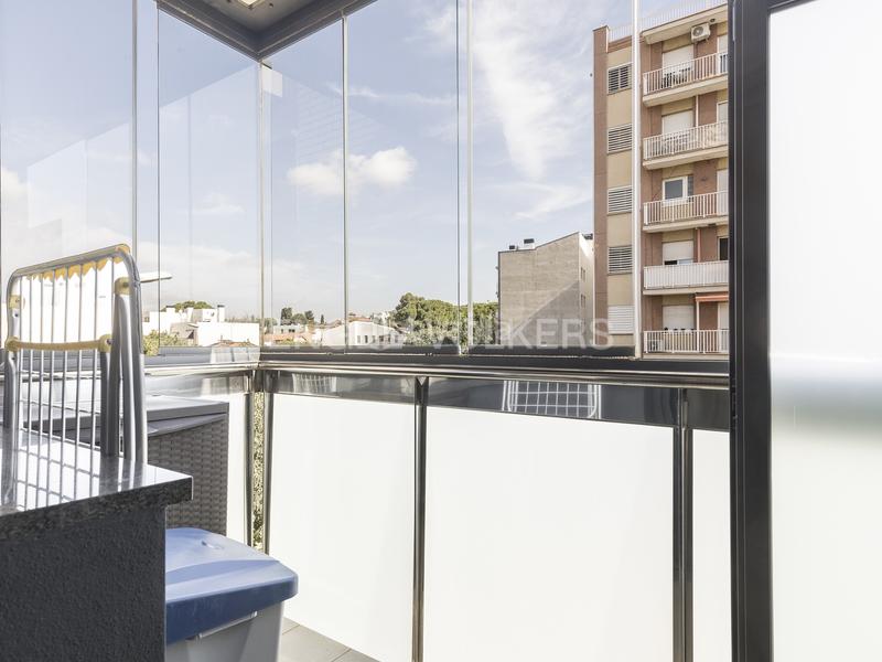 Foto 87c81f08-81e1-494a-9b18-490f9c858ef3. Affitto attico con riscaldamento parcheggio in Centre Sant Just Desvern