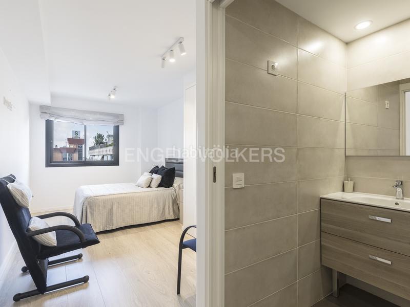 Foto f74af47e-505e-4cd1-a742-5b2bd3ed7625. Affitto attico con riscaldamento parcheggio in Centre Sant Just Desvern