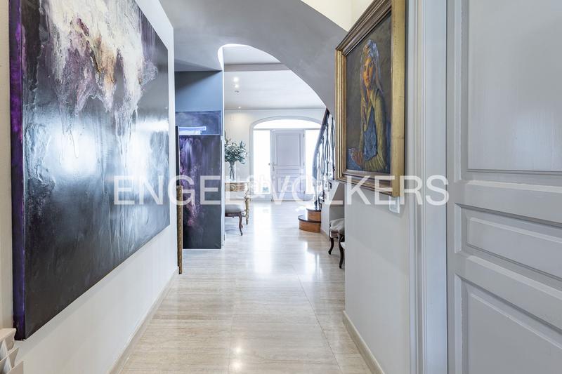 Foto 05fba251-b3c9-4942-8d3f-6ff90eafc615. Casa con riscaldamento parcheggio piscina in Califòrnia-Santa Madrona Masnou (El)