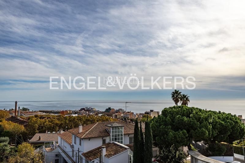 Foto 167cfb67-d107-46d2-8d20-8104ec626655. Casa con riscaldamento parcheggio piscina in Califòrnia-Santa Madrona Masnou (El)