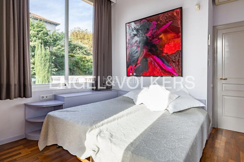 Foto 39640f2e-c82c-4b29-a254-0673b3219380. Casa con riscaldamento parcheggio piscina in Califòrnia-Santa Madrona Masnou (El)